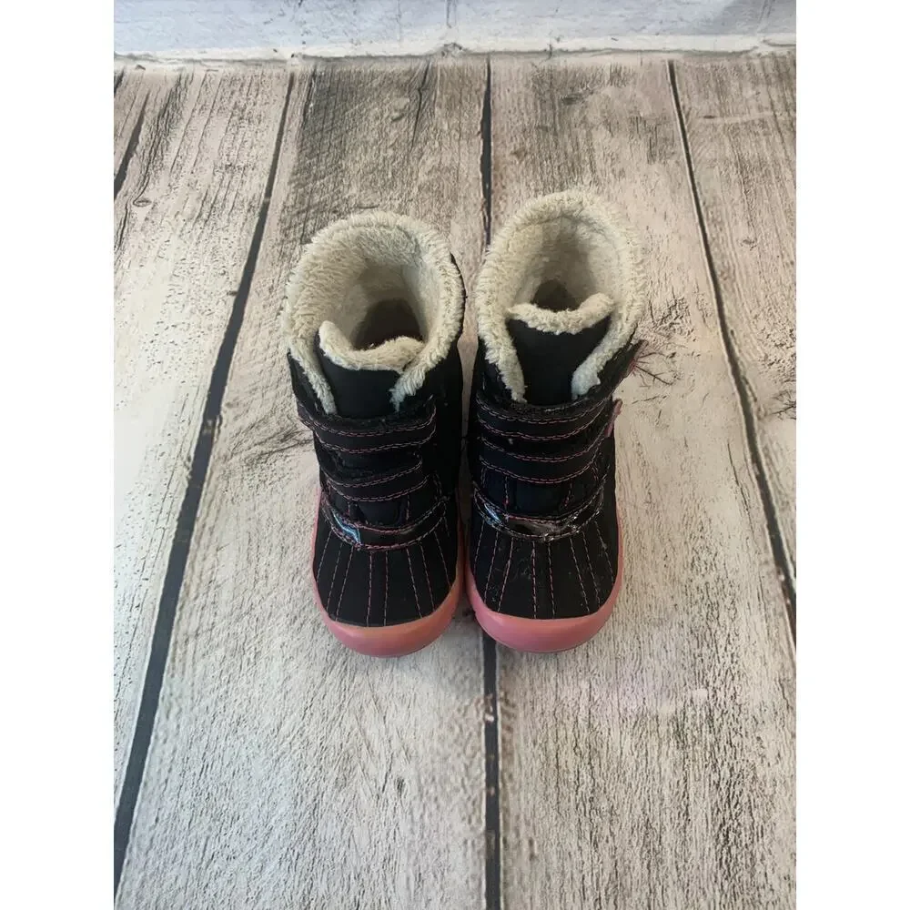 CARTER’S Girl’s Child O Mine Snow/Rain/Winter Boots / Size: 8